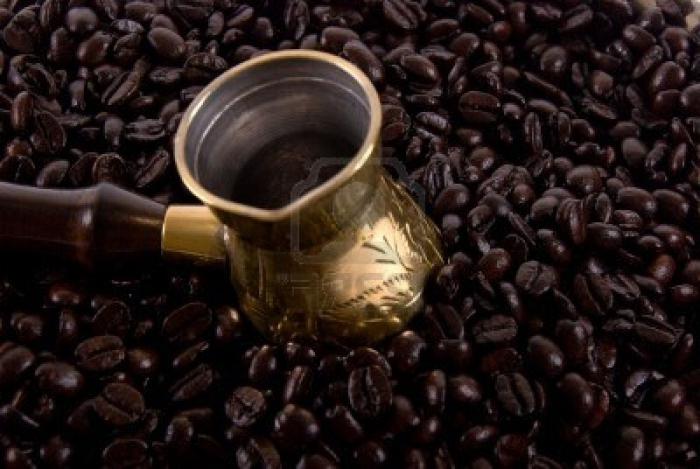 Galvenā sastāvdaļa kafijas pupiņās ir kofeīns