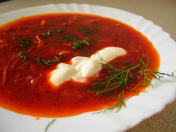 Nacionālā slāvu ēdiens - borscht red. Pagatavošanas recepte