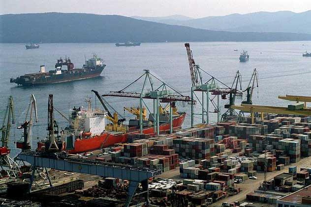 Vladivostokas jūras tirdzniecības osta