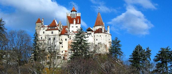 Kāda ir slavenā Drakulas pils? Transilvānijā un tās vēsturē