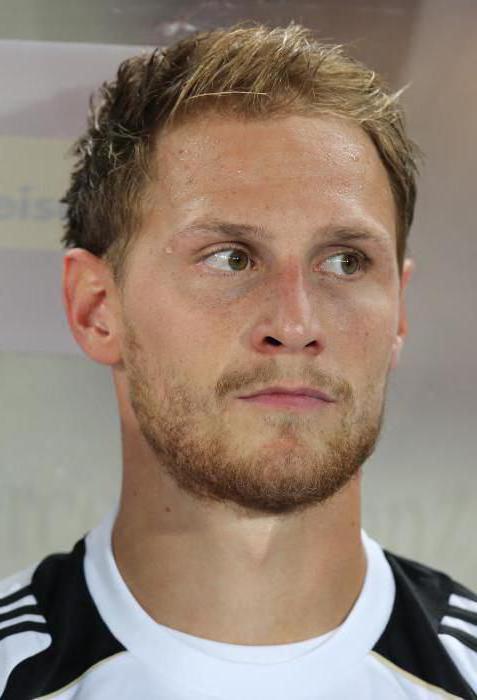 Hevedes Benedikts - Vācijas komandas aizstāvis un "Schalke"