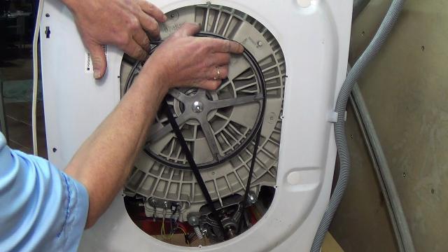 Kā izvēlēties un ievietot jostas veļas mašīnā? Kad tas ir jāaizstāj?