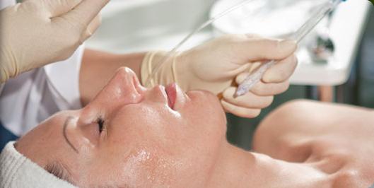 attīrīto poru ārstēšana uz sejas 